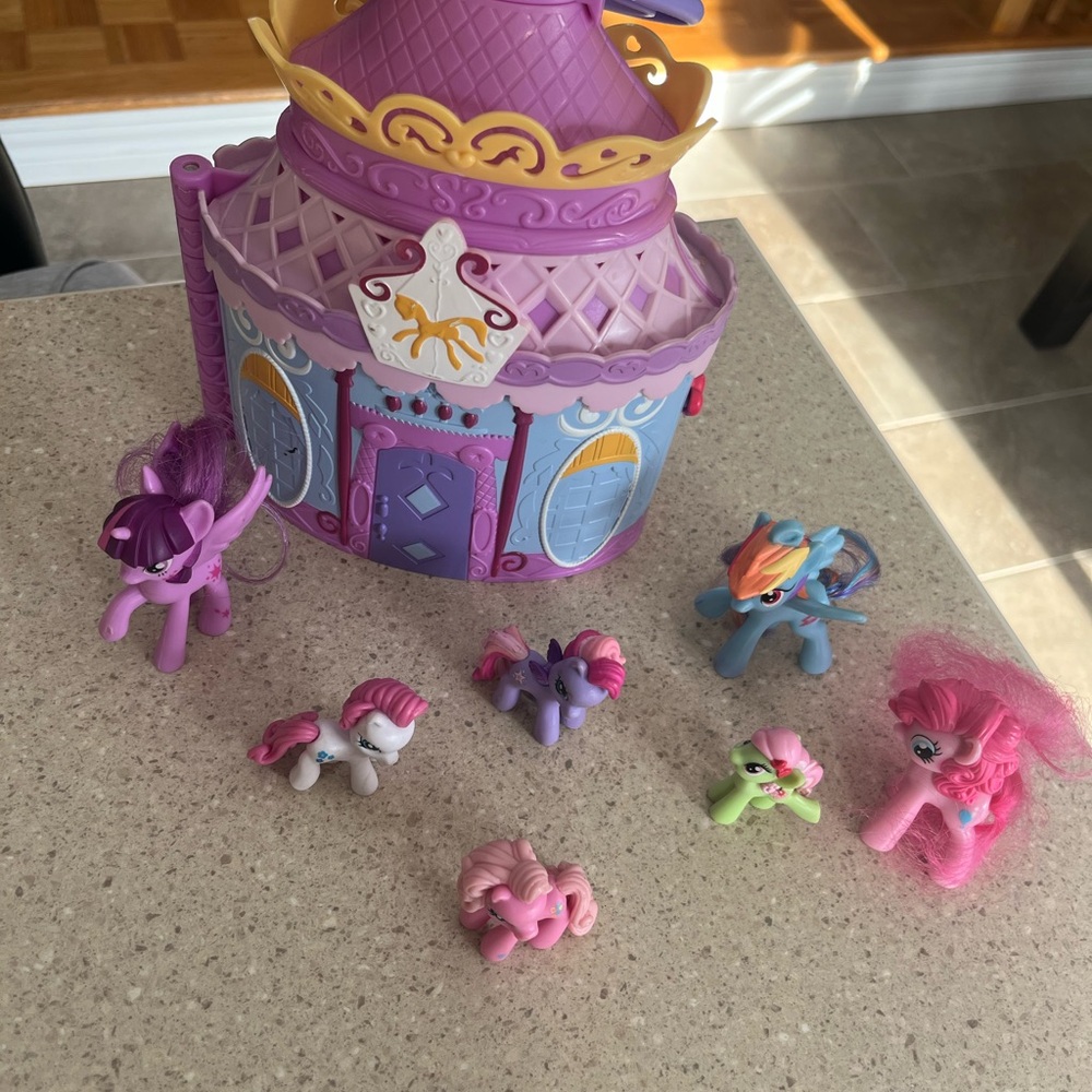 My Little Pony Magical Castle Set with Pink and Purple Ponies